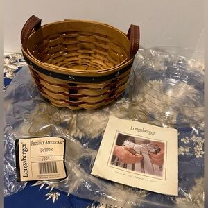 NWT LONGABERGER PROUDLY AMERICAN BUTTON BASKET SET.